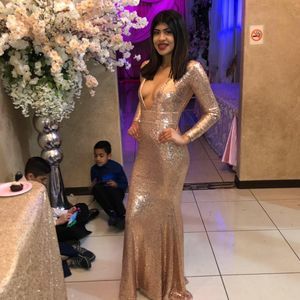 Meet your Posher, Edith